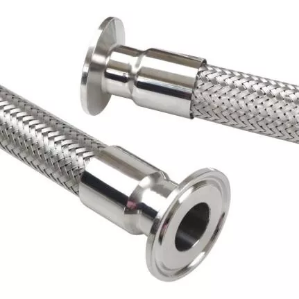 Teräslangalla punottu metalliletku